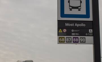 FOTO: DPB vymenil takmer 1 500 označníkov v Bratislave