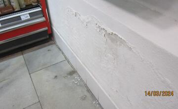 FOTO: Inšpektori v predajniach s potravinami odhalili viacero nedostatkov