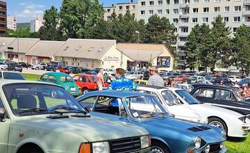 FOTO: Zraz veteránov v Dúbravke. Ktorý je váš obľúbený?