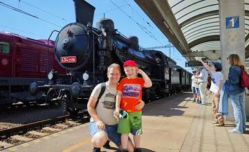 FOTO: V Rači sa koná celoslovenský zraz historických železničných vozidiel