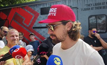 FOTO: V Malinove sa konal rodinný deň s Petrom Saganom. Obyvatelia si s ním mohli zabicyklovať