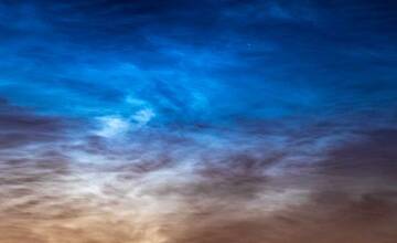 FOTO: Svietiace oblaky nad Pezinkom