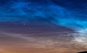 FOTO: Svietiace oblaky nad Pezinkom