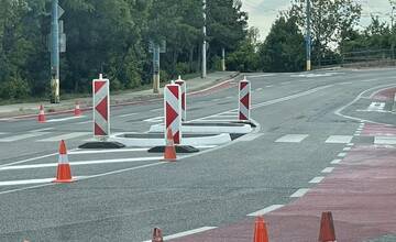 FOTO: Ostrovčeky na Molecovej ulici v Karlovke hnevajú obyvateľov