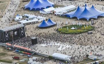 FOTO: Na festival budú prichádzať stovky áut z troch smerov