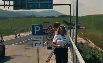 FOTO: Na festival budú prichádzať stovky áut z troch smerov