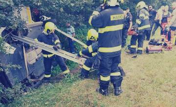 FOTO: Nehoda na Patrónke. Havarovalo auto mestskej polície