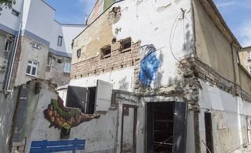 FOTO: Synagóga v Senci, Divadlo Aréna a Bratislavské bábkové divadlo v septembri privítajú prvých návštevníkov