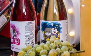 FOTO: V Pezinku sa začalo vinobranie. Vinári si pripravili rôzne špeciality