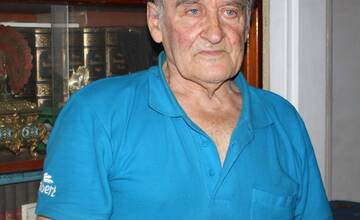 FOTO: Pán Farkaš býva na Obchodnej už 40 rokov. Pre zlý variabilný symbol ho chce samospráva vysťahovať