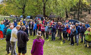 FOTO: Medzi Pernekom a Pezinkom otvorili cyklochodník