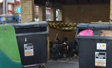 FOTO: V Petržalke cez víkend horeli kontajneri 