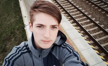 FOTO: Matej Gašárek z Púchova zápasí s leukémiou a potrebuje kostnú dreň