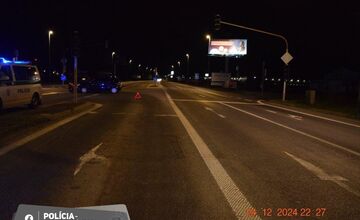 FOTO: Na Ceste na Senec došlo na Štedrý večer k dopravnej nehode