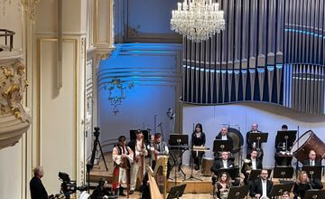 FOTO: Slovenská filharmónia zahrala na novoročnom koncerte novú verziu štátnej hymny