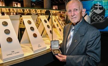 FOTO: Zomrel významný športovec Ján Zahara