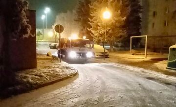 FOTO: Ružinov vyzerá ako z Mrázika. V Rači však sneh nepadal