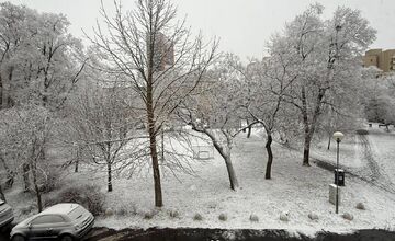 FOTO: Ružinov vyzerá ako z Mrázika. V Rači však sneh nepadal