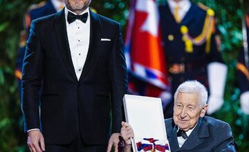 FOTO: Prezident Pellegrini udelil štátne vyznamenania. Kto je medzi ocenenými?