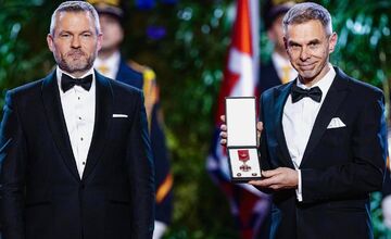 FOTO: Prezident Pellegrini udelil štátne vyznamenania. Kto je medzi ocenenými?
