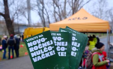 FOTO: Novoročná mulčovačka 2025 v Sade Janka Kráľa v Petržalke