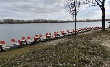 FOTO: Na Zlatých pieskoch vyrastie nový projekt