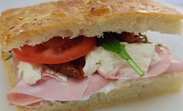 FOTO: Majiteľ Darko a jeho focacceria Focca & Giba