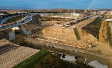 FOTO: Križovatka diaľnic D1 a D4 z vtáčej perspektívy