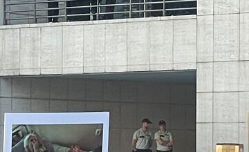 FOTO: Ako prebiehal protest Netreba nám Netrebko proti ruskej propagande?