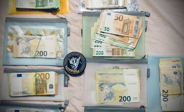 FOTO: Polícia zadržala muža, ktorý pašoval 9 kíl kokaínu