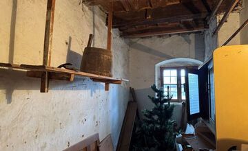 Timravin rodný dom je v žalostnom stave, šperkárka opäť využíva svoju tvorbu na dobrú vec