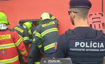 FOTO: Taktické cvičenie bratislavských policajtov