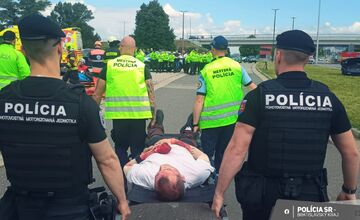 FOTO: Taktické cvičenie bratislavských policajtov