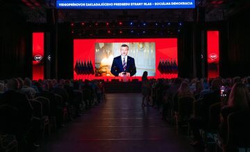 FOTO: Snem Hlasu-SD v Poprade