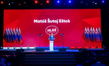 FOTO: Snem Hlasu-SD v Poprade