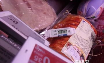 FOTO: Inšpektori odhalili stovky prehreškov v obchodoch, padli aj pokuty za tisíce