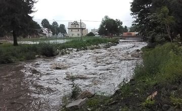 FOTO: Extrémne počasie sužuje aj Česko, detské tábory museli predbežne ukončiť