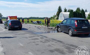FOTO: Vážna dopravná nehoda pri Hrubom Šúre