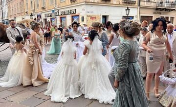 FOTO: Okázalá rómska svadba v Košiciach