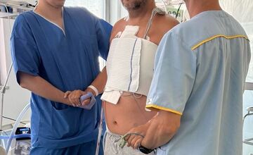 FOTO: Minister Migaľ skončil na operačnom stole dvakrát za sebou