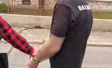 FOTO: V Devínskej zadržali Slováka, ktorého hľadajú v Maďarsku