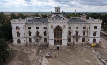 FOTO: Rekonštrukcia kaštieľa v Rusovciach