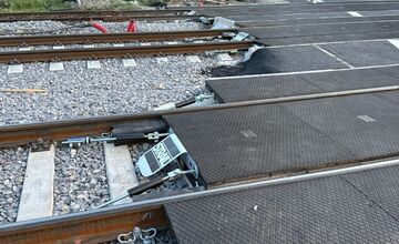 FOTO: Nové priecestie na Ivanskej ceste v Ružinove