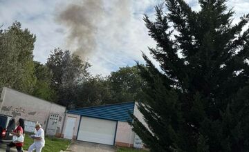 FOTO: Požiar stromov v Devínskej Novej Vsi