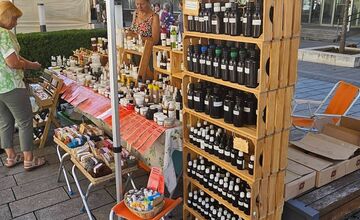 FOTO: Stánky a kolotoče na trnavskom jarmoku