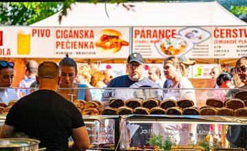 FOTO: Vinobranie Pezinok 2025