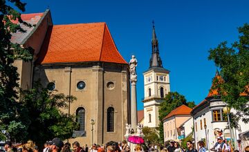FOTO: Vinobranie Pezinok 2025