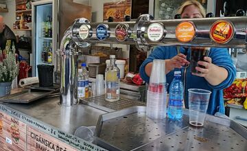 FOTO: Dúbravské hody ohúrili svojou atmosférou. Pozrite sa, ako vyzerali