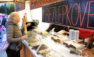 FOTO: Dúbravské hody ohúrili svojou atmosférou. Pozrite sa, ako vyzerali