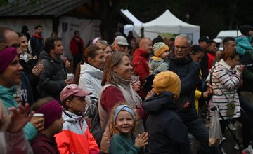 FOTO: Karloveské hody opäť prilákali stovky návštevníkov. Takáto atmosféra tam panovala